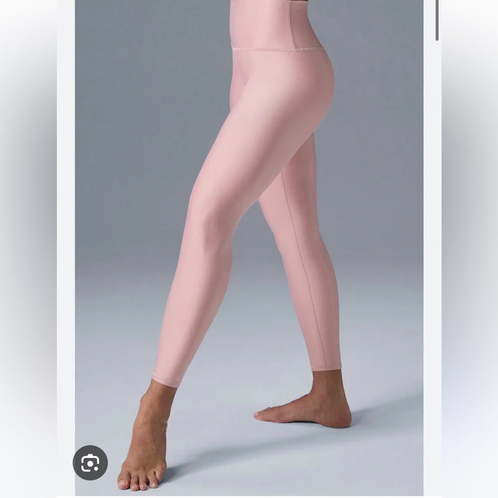 ALO Yoga 7/8 High-Waist Airlift Legging Ballet Pink Size M